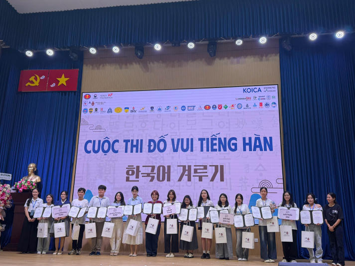 13Win 21 link không chặn Khoa Hàn Quốc học “bội thu” giải thưởng tại Hangeul Festival 2025 42