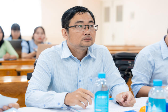 16 học viên cao học ngành Luật kinh tế đề xuất nhiều giải pháp pháp lý thực tiễn trong buổi bảo vệ luận văn/đề án 13Win13 link đăng nhập 54