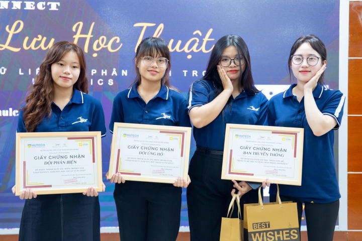 13Win 21 link không chặn Sòng Bài Trực Tuyến 13win.Com tranh tài sôi nổi tại buổi giao lưu học thuật về quản lý và phân tích dữ liệu trong Logistics 148