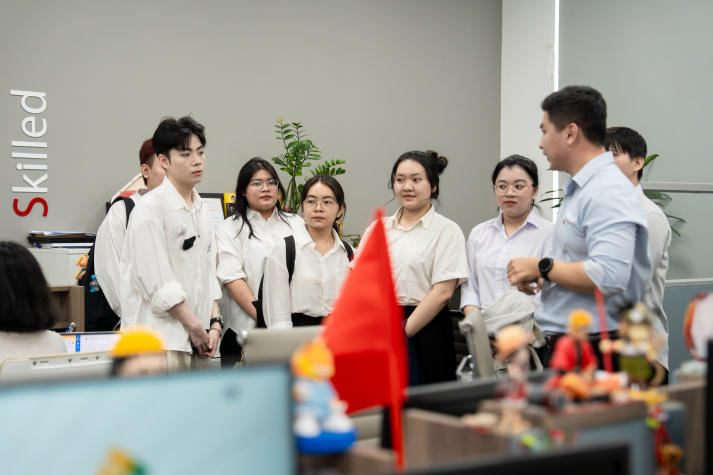 Trải nghiệm tại SSI và Manpower, Tải app 13Win Khoa Tiếng Anh mở rộng tầm nhìn trong lĩnh vực Tài chính - Nhân sự 32