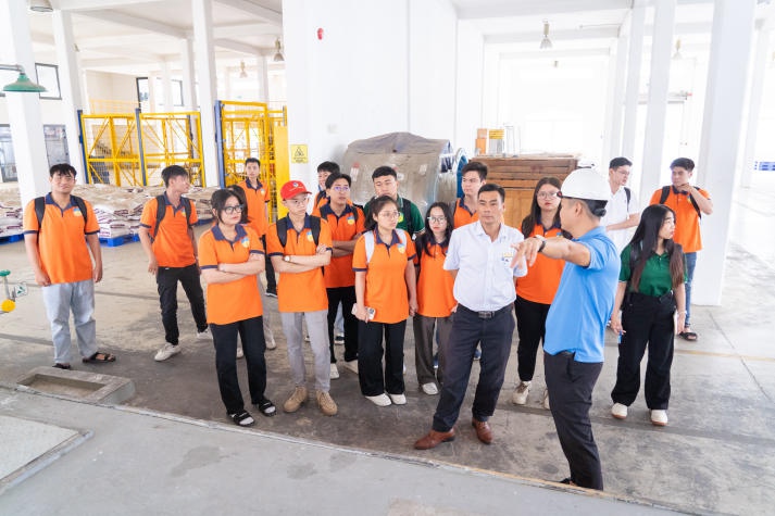 13Win 21 link không chặn Quản lý tài nguyên và 13Win32 cá cược thể thao khám phá công nghệ AI và phát triển bền vững tại Nhà máy nước B.O.O Thủ Đức 56
