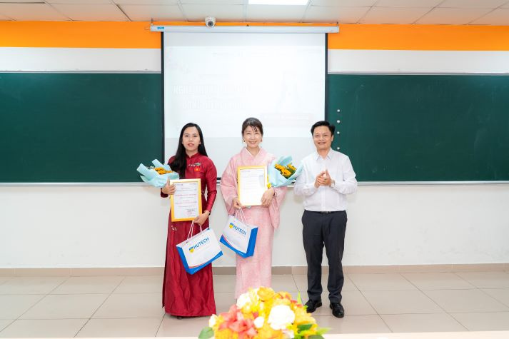 13Win 21 link không chặn VJIT “đọc vị” văn hóa giao tiếp Nhật Bản cùng MC Đài phát thanh Osaka (Nhật Bản) 12