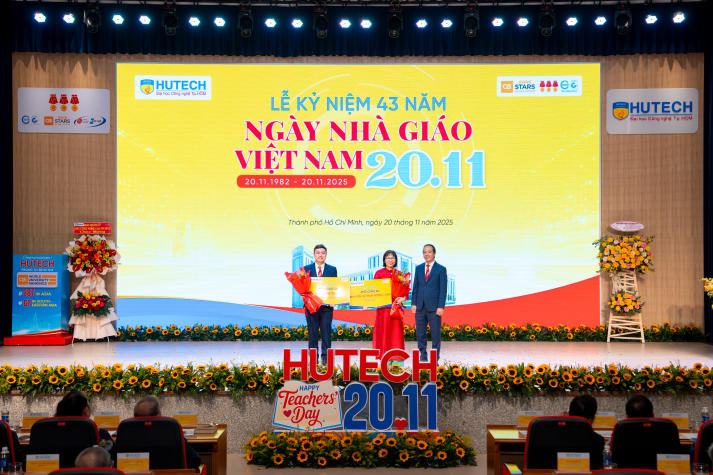 [Video] 13WIN13 long trọng công bố xếp hạng QS Ranking trong dịp Tri ân Nhà giáo 20/11 94