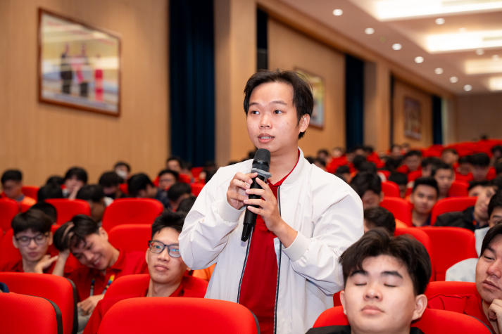 Học bí kíp dùng AI tinh chỉnh portfolio, Tải app 13Win Viện Kỹ thuật chủ động ghi điểm với nhà tuyển dụng 79