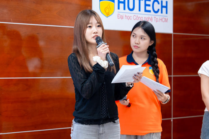 13WIN13 and Hosei University students wrap up international research and exchange activities 111