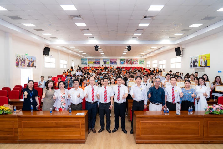 Lễ phát động Chương trình 13Win 21 link không chặn Nghiên cứu Khoa học năm học 2024-2025 sẽ diễn ra vào 09/10 tới 61