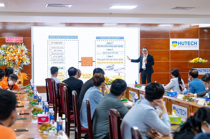 Ấm áp buổi tọa đàm giao lưu với Trang Chủ Sòng Bạc 13win.com Uy Tín của Sòng Bài Trực Tuyến 13win.Com 13WIN13 81