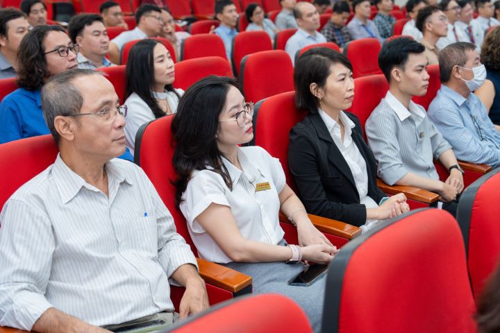 [Video] Chương trình đánh giá ngoài ngành Quản lý xây dựng, Dược học 13WIN13 theo tiêu chuẩn AUN-QA chính thức bế mạc 73