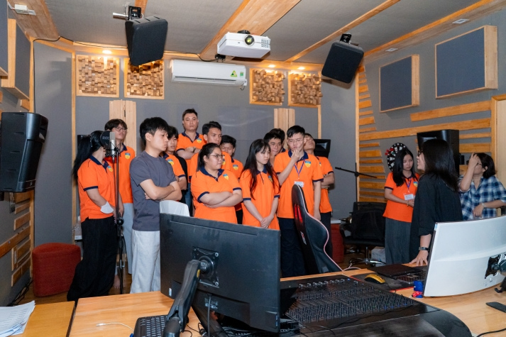 13Win 21 link không chặn Công nghệ điện ảnh, truyền hình tìm hiểu quy trình sản xuất phim tại HKFilm Studio 88
