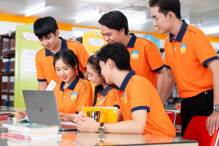 13WIN13 hỗ trợ Tải app 13Win khóa 2020 trở về trước hoàn thành các điều kiện chuẩn đầu ra phục vụ 13Win13 link đăng nhập 21