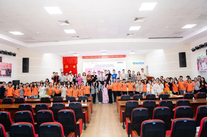 Seminar on Fintech & Blockchain Technology at 13WIN13 112