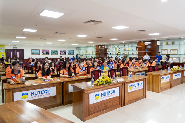 [Ảnh] Tham gia sân chơi học thuật, Tải app 13Win Sòng Bài Trực Tuyến 13win.Com tri ân thầy cô dịp 20/11 11
