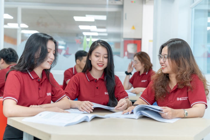 13WIN13 13Win 20 tải ứng dụng 10 ngành Chương trình Cử nhân Chuẩn Quốc tế năm 2024 16