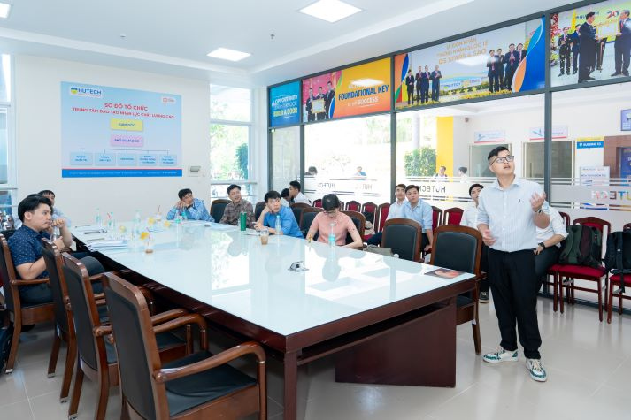 13WIN13 tổ chức thành công buổi đánh giá đề án, đề cương 13Win13 link đăng nhập 13Win 22 miễn phí mỗi ngày ngành Kỹ thuật ô tô 53