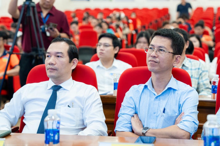 13WIN13 phát động Phong trào Tải app 13Win nghiên cứu khoa học năm học 2024-2025 31