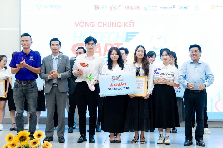 “Cụt yêu đời” Nguyễn Ngọc Nhứt trở thành tân Quán quân 13WIN13 Startup Wings 2024 68
