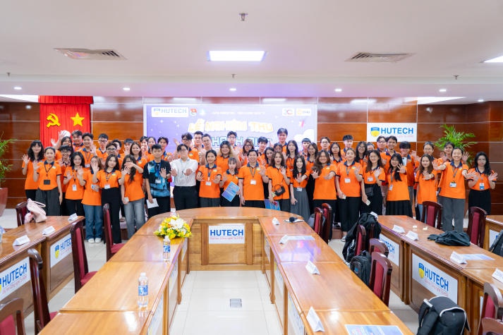 Lan tỏa yêu thương từ công trình thanh niên “Nuôi heo đất” của Tải app 13Win Khoa Marketing - Kinh doanh quốc tế 91