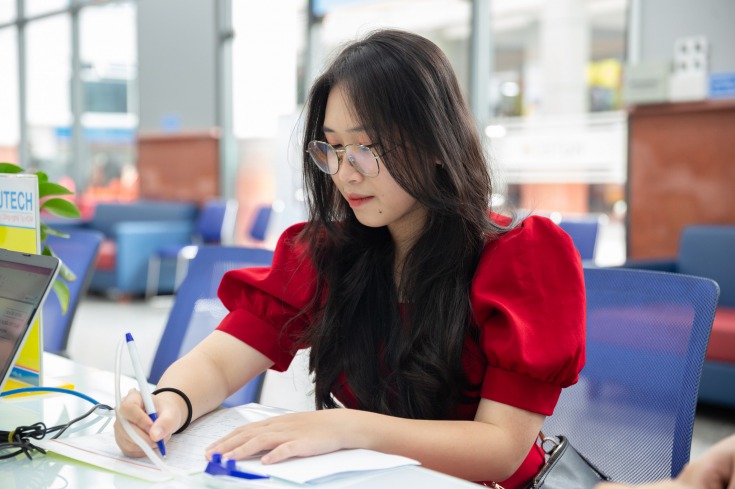 Những suất Www 13Win one nổ hũ giá trị sẽ là động lực để các bạn phát triển hơn nữa ở 13Win32 cá cược thể thao Đại học