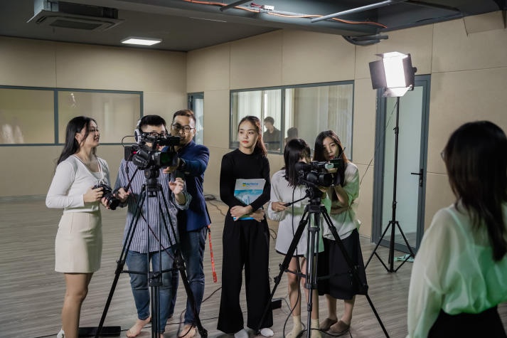 Discover the modern training spaces for 13WIN13 students 44
