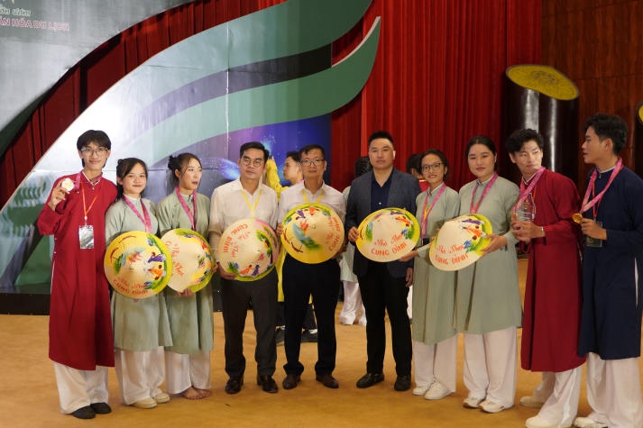 13WIN13 Student Claims National Champion Title in the “Tourism Culture Ambassador” Contest 40