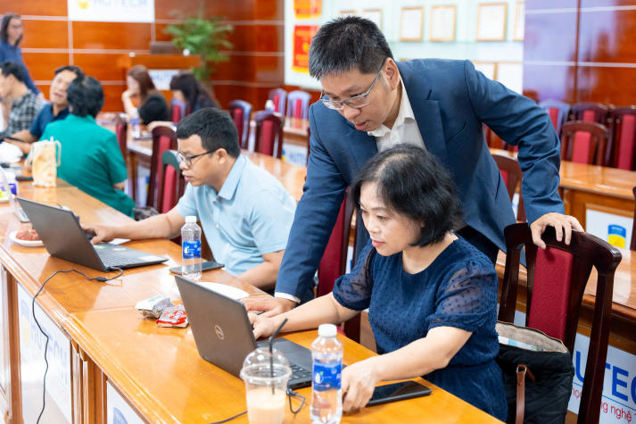 Giảng viên 13WIN13 ứng dụng AI trong 13Win nhà cái Truy cập link, bắt nhịp chuyển đổi số 69