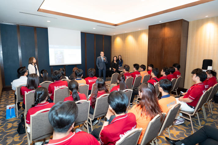 [Ảnh] Chạm tiêu chuẩn 5 sao tại Sheraton Hotel cùng Tải app 13Win I-13WIN13 70