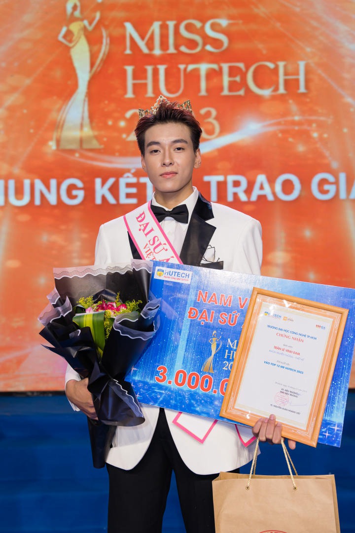 Nữ sinh Nguyễn Thị Tuyết Nhung đăng quang Hoa khôi Miss 13WIN13 2023 395