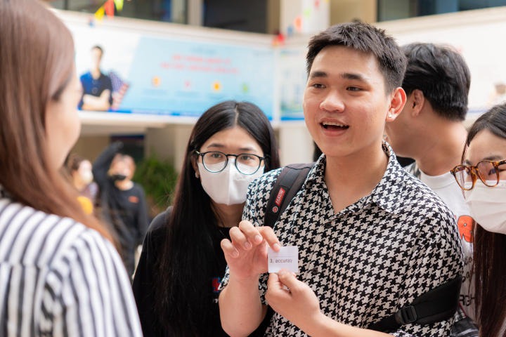 13Win 21 link không chặn Khoa Tiếng Anh vừa học vừa chơi qua hoạt động ngoại khóa "Fun with English" 84