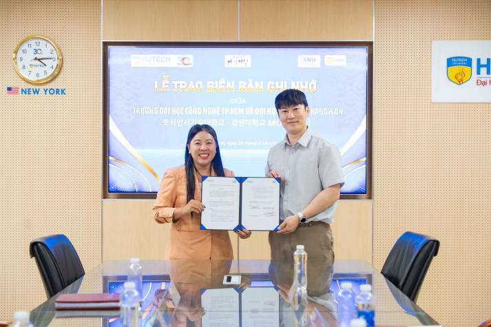 Bước tiến mới trong hợp tác F13win nhà cái giữa Khoa Hàn Quốc học và Trường Đại học Quốc gia Kangwon (Hàn Quốc) 8