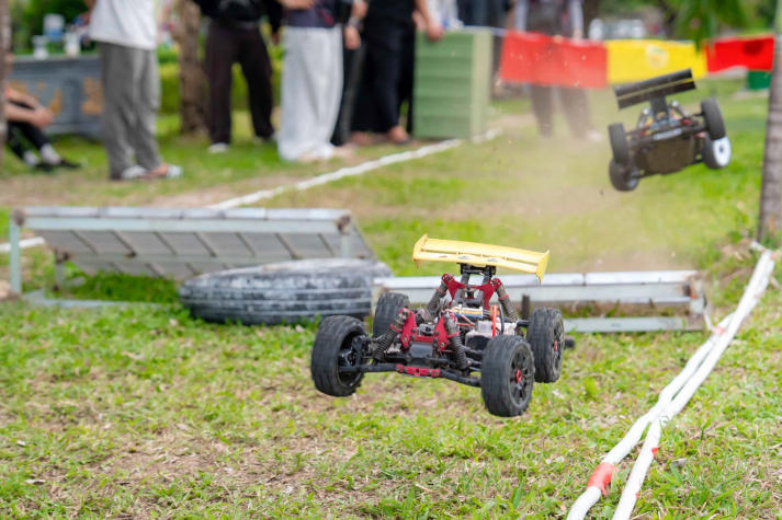 [Video] Hơn 130 đội thi “đốt nóng” đường đua RACING 13WIN13 2026 lần thứ 9 19