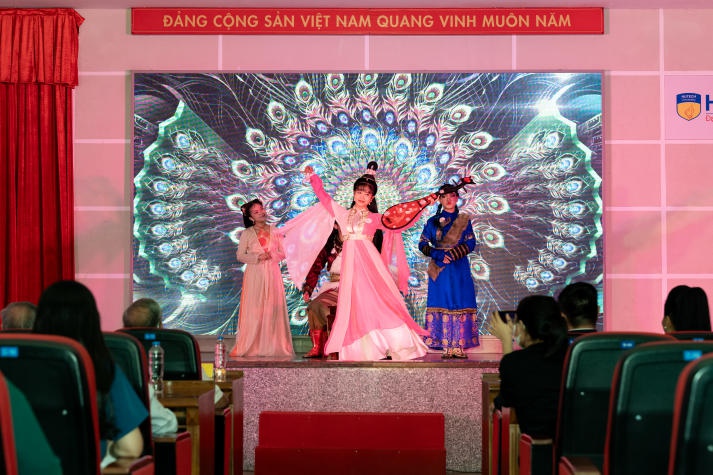 “Thoát Hoan” Lê Hoàng Phúc crowned the champion of 13WIN13 Acting Stars 2024 133