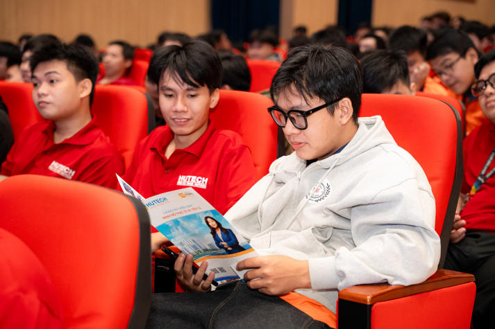 Học bí kíp dùng AI tinh chỉnh portfolio, Tải app 13Win Viện Kỹ thuật chủ động ghi điểm với nhà tuyển dụng 102