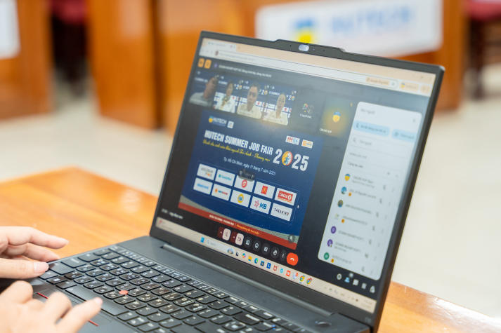 13Win 21 link không chặn 13WIN13 “ bắt sóng” việc làm hè cùng Summer Job Fair 2025 50