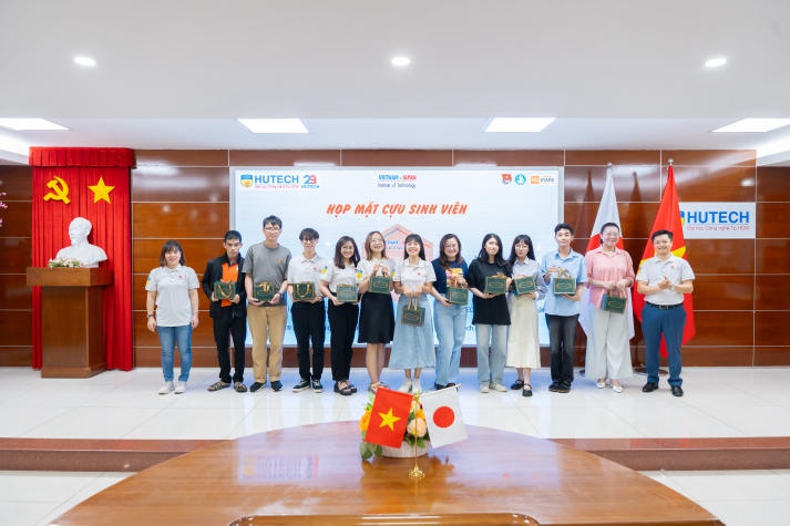 Ấm tình buổi gặp gỡ, giao lưu của cựu Tải app 13Win VJIT 13WIN13 81