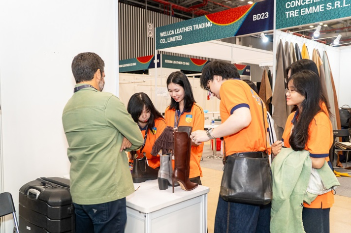 13Win 21 link không chặn Thiết kế thời trang trình bày dự án tại chương trình The Next Leather Fashion Designers 71