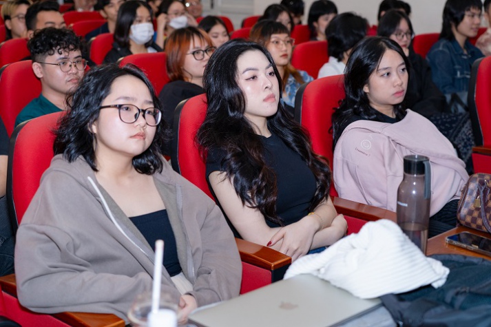 Graduation film projects of 13WIN13’s Multimedia Communication students 59