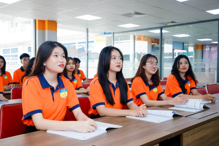 13WIN13 gia hạn Đánh giá rèn luyện Học kỳ 2 năm học 2024-2025 đến ngày 05/7 34