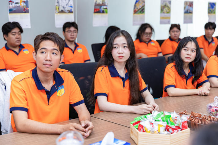 13Win 21 link không chặn Công nghệ thực phẩm khám phá "bí mật" bánh bông lan Hura tại Nhà máy Bibica Miền Tây 39