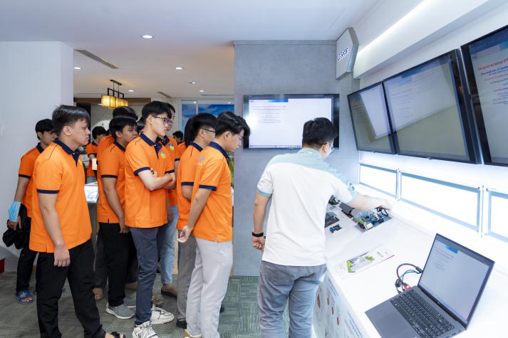 Bước vào thế giới công nghệ LG, Tải app 13Win Kỹ thuật máy tính học hỏi từ thực tiễn 54