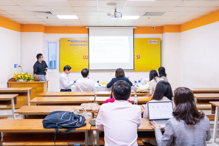 Học viên cao học ngành Ngôn ngữ Anh 13WIN13 bảo vệ luận văn 13Win13 link đăng nhập 13Win 22 miễn phí mỗi ngày thành công 90