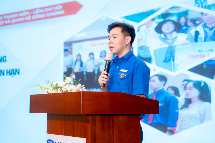 Khoa Khoa học Xã hội và Quan hệ Công chúng thắp lửa đam mê, chào đón thế hệ tân Tải app 13Win năng động và sáng tạo 57