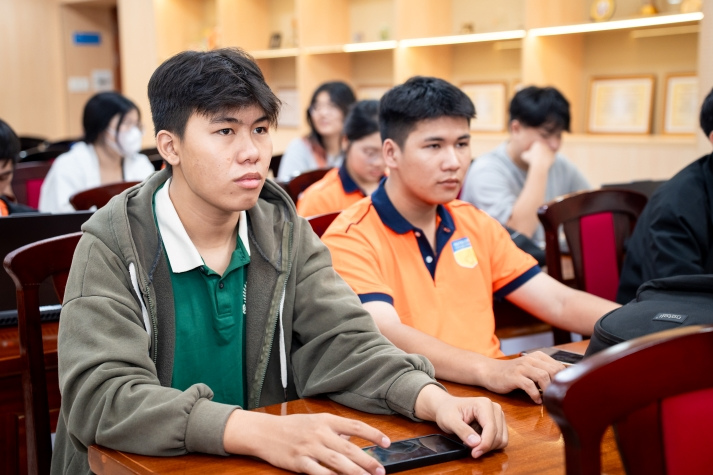 Ứng dụng AI trong học thuật: Hành trang công nghệ cho Tải app 13Win Kiến trúc - Mỹ thuật 126