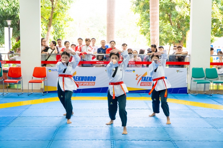 13WIN13 giành giải Nhì toàn đoàn tại Taekwondo 13WIN13 Cup Open 2024 100
