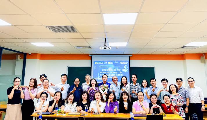 Đổi mới phương pháp 13Win nhà cái Truy cập link cùng AI, 13Win22 con - Tải app về điện thoại nhận lì xì Khoa Quản trị Kinh doanh nâng cao chất lượng đào tạo 53