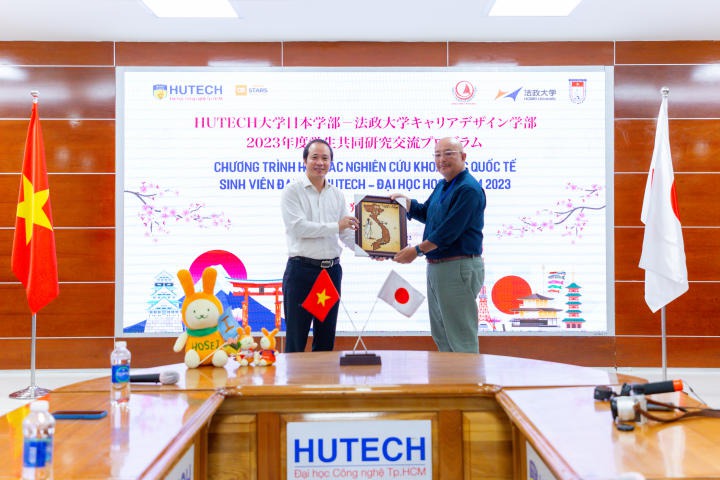 Khoa Nhật Bản học tổng kết chương trình Nghiên cứu khoa học giữa Tải app 13Win 13WIN13 và Tải app 13Win ĐH Hosei (Nhật Bản) 54