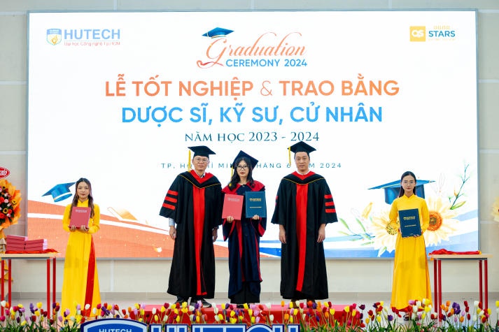 [Video] 404 Tân Dược sĩ, Kỹ sư, Cử nhân rạng rỡ trong ngày 13Win13 link đăng nhập “Tri ân người thắp sáng ước mơ” 134