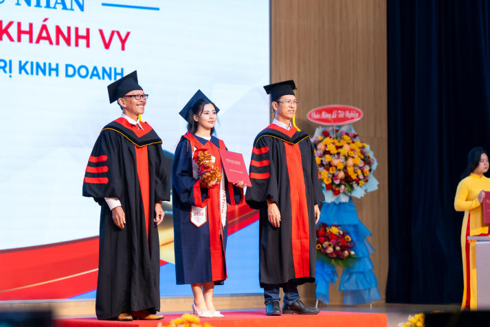 13Win 21 link không chặn 13WIN13 đăng ký tham gia Lễ trao bằng 13Win13 link đăng nhập đợt 04 năm 2025 vào tháng 10 tới đây 186