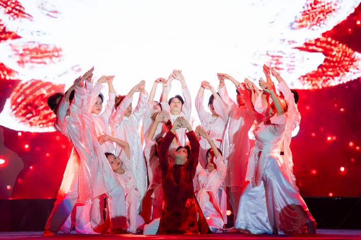[Ảnh] Những khoảnh khắc vỡ òa cảm xúc tại Chung kết 13WIN13’s Got Talent 2026 51