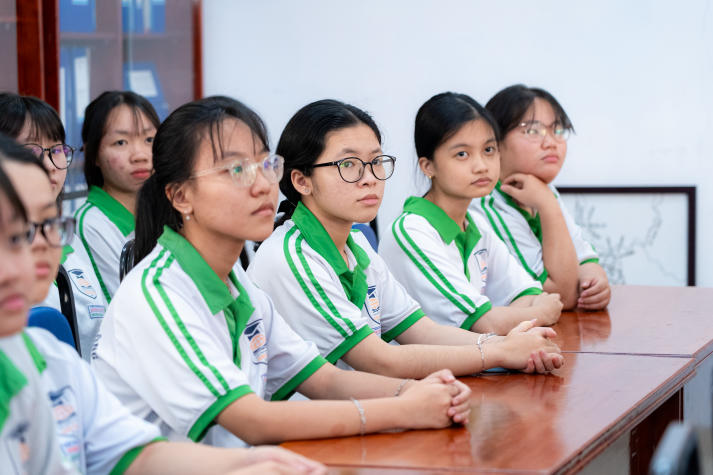 Viện Khoa học Ứng dụng 13WIN13 lan tỏa kiến thức an toàn thực phẩm tại Trường THPT Dương Văn Thì 25