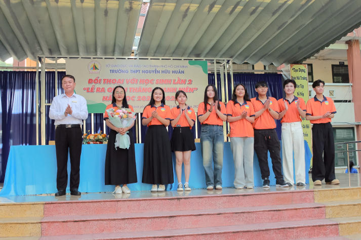 Hành trình “Sử Việt - Nét hùng ca vàng son”: 13Win 21 link không chặn Quan hệ công chúng lan tỏa giá trị lịch sử đến gần thế hệ trẻ 63